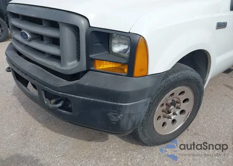 2007 Ford F-250 Xl/Xlt из США, поврежденный, VIN 1FTNF20547EB48080